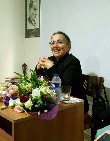 Çalınan Çocukluk Umutları / Ayşe Kaygusuz Şimşek