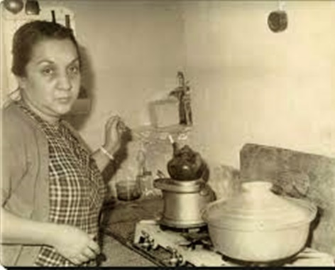 Adile Naşit | Kimdir?