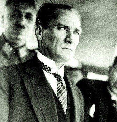 Atatürk dönemi, ekonomi politikası | Ertürk Özel