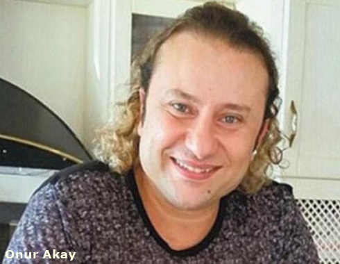 Ünlü Ses Sanatçısı Ders Kitabı Yazdı!